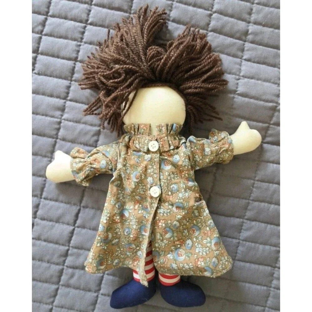 Vintage Dakin Gruelle Raggedy Ann Doll,  Brown Yarn Hair Bead Black Eyes!